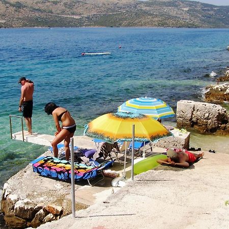 Apartments By The Sea Seget Vranjica, Trogir - 7508 외부 사진